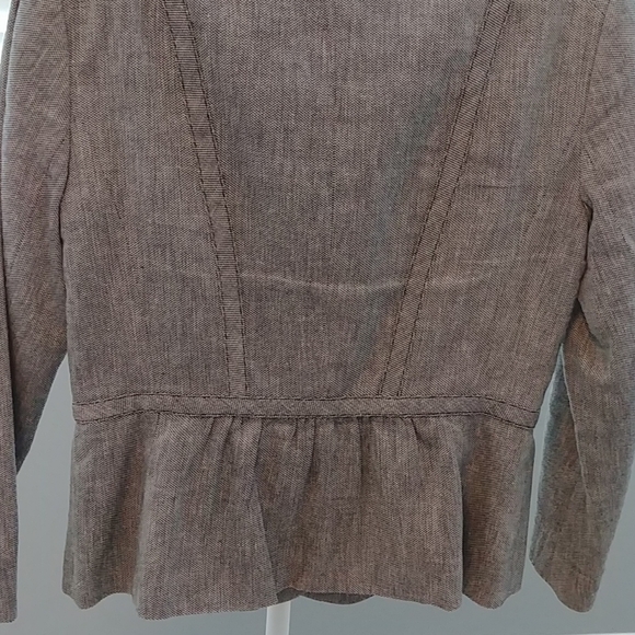 Ann Taylor - Picture 4 of 5